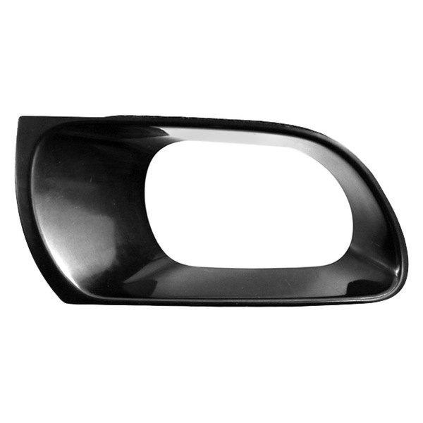 TO1039122 Passenger Side Fog Light Bezel